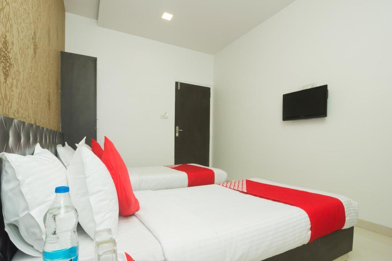 Hotel Oyo 19847 Star Residency 3*
